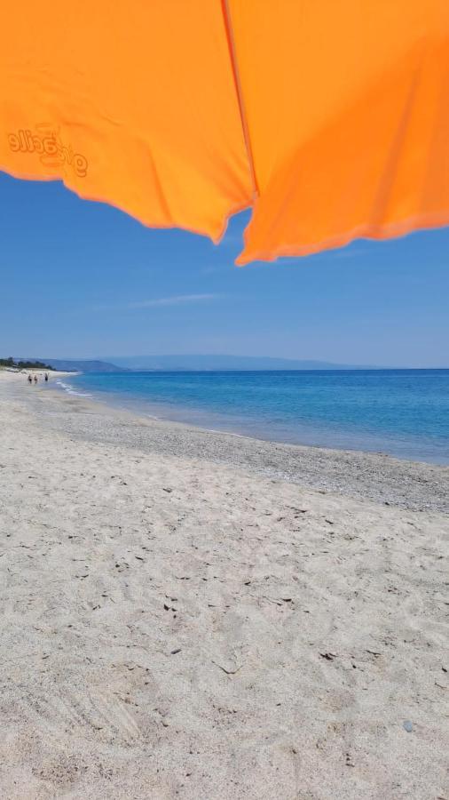 L'Isola Dei Vacanzieri Sant'Andrea Apostolo dello Ionio Luaran gambar